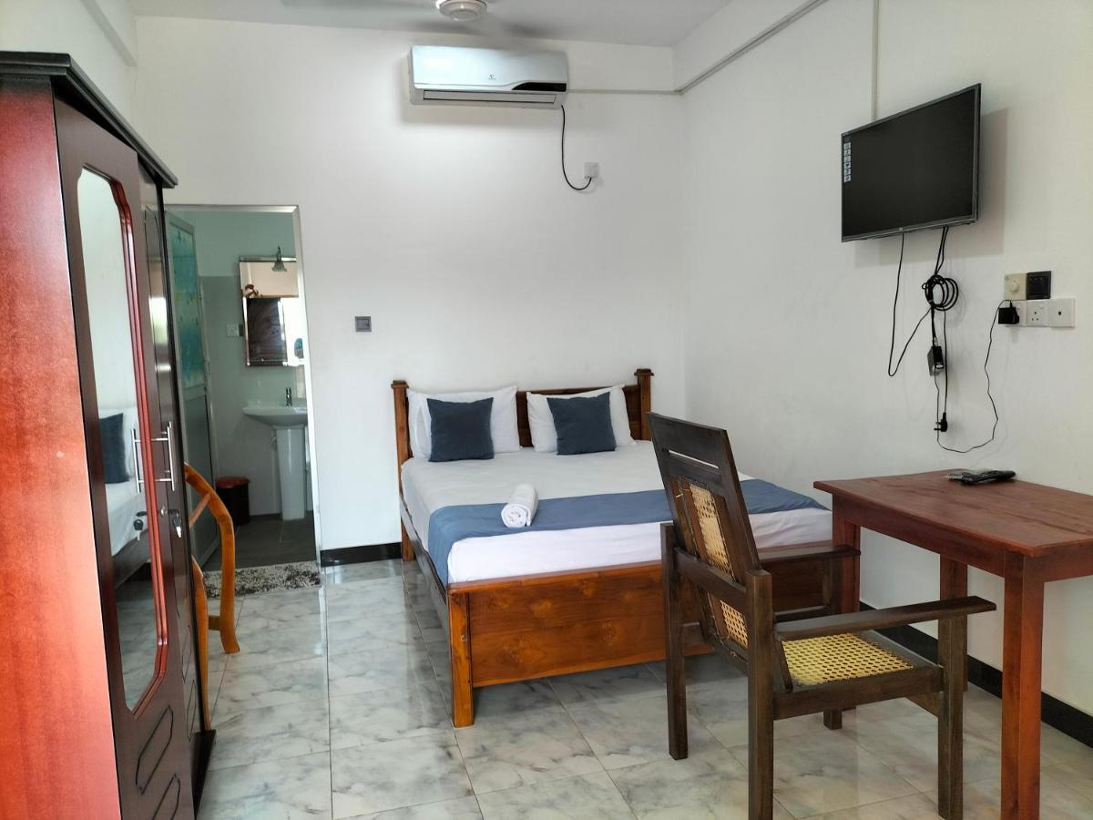 Hotel Sun Blue Uppuveli Kültér fotó