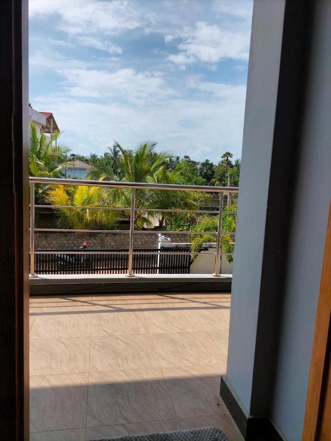Hotel Sun Blue Uppuveli Kültér fotó