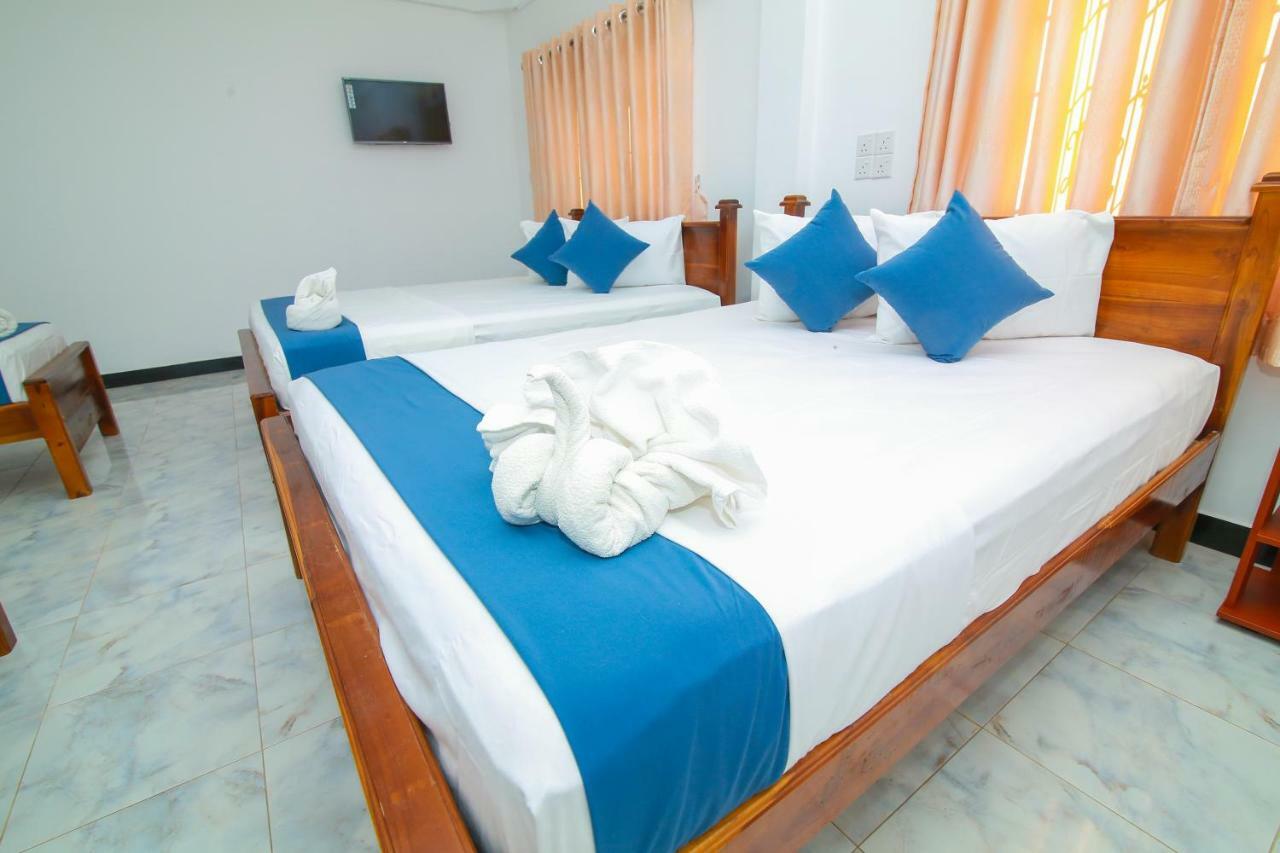 Hotel Sun Blue Uppuveli Kültér fotó