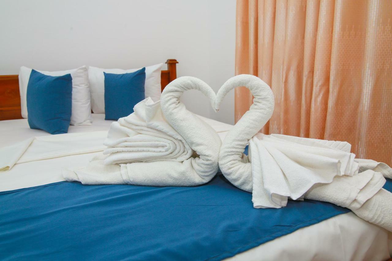 Hotel Sun Blue Uppuveli Kültér fotó